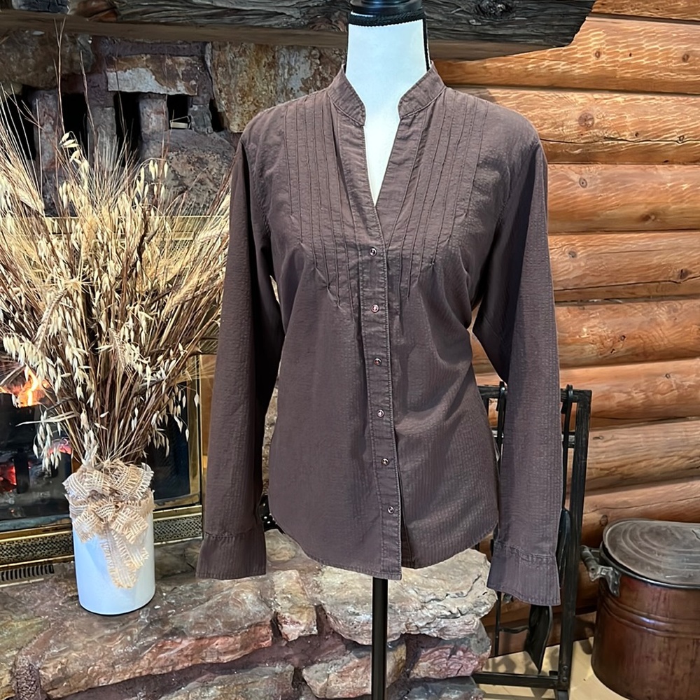 🍁 EUC - Fabulous Vintage Columbia Long Sleeve Shirt!